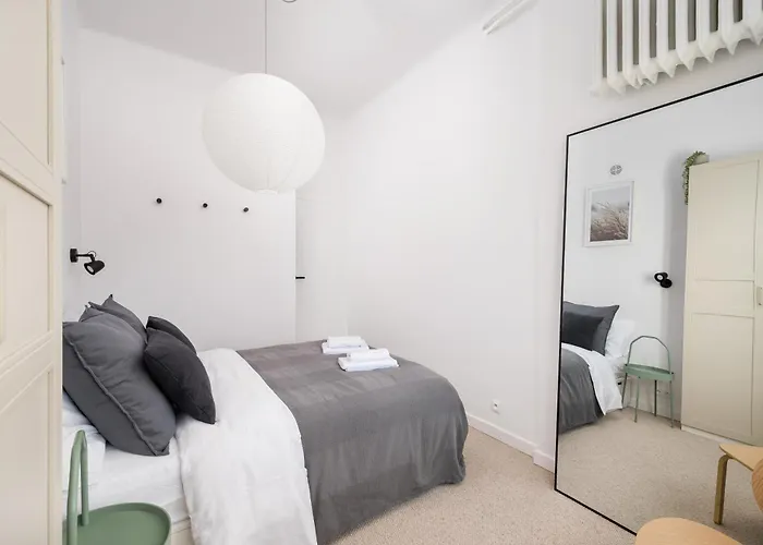 Apartament Plac Zbawiciela Glow Warszawa