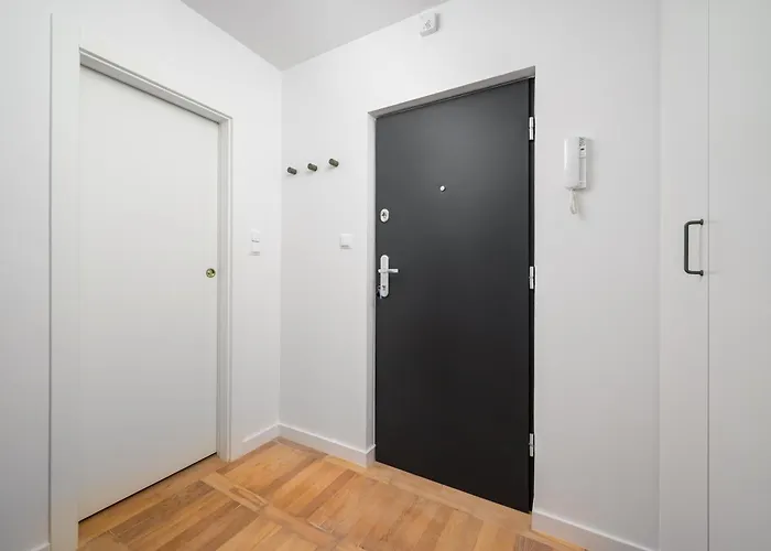 Plac Zbawiciela Glow Apartament