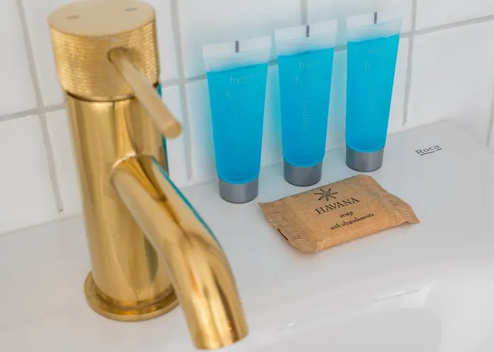 Διαμέρισμα Plac Zbawiciela Glow By Bookinghost