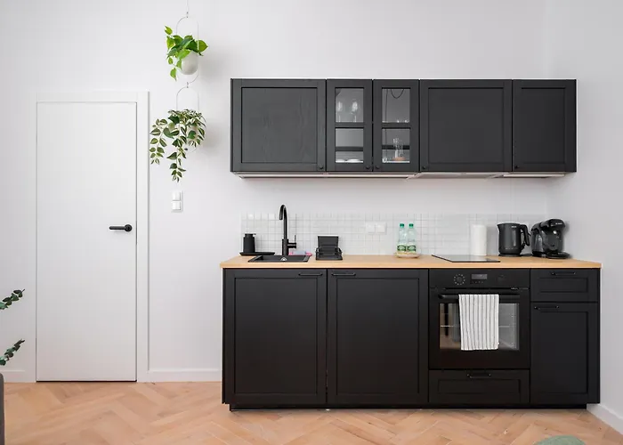 Plac Zbawiciela Glow By Bookinghost *